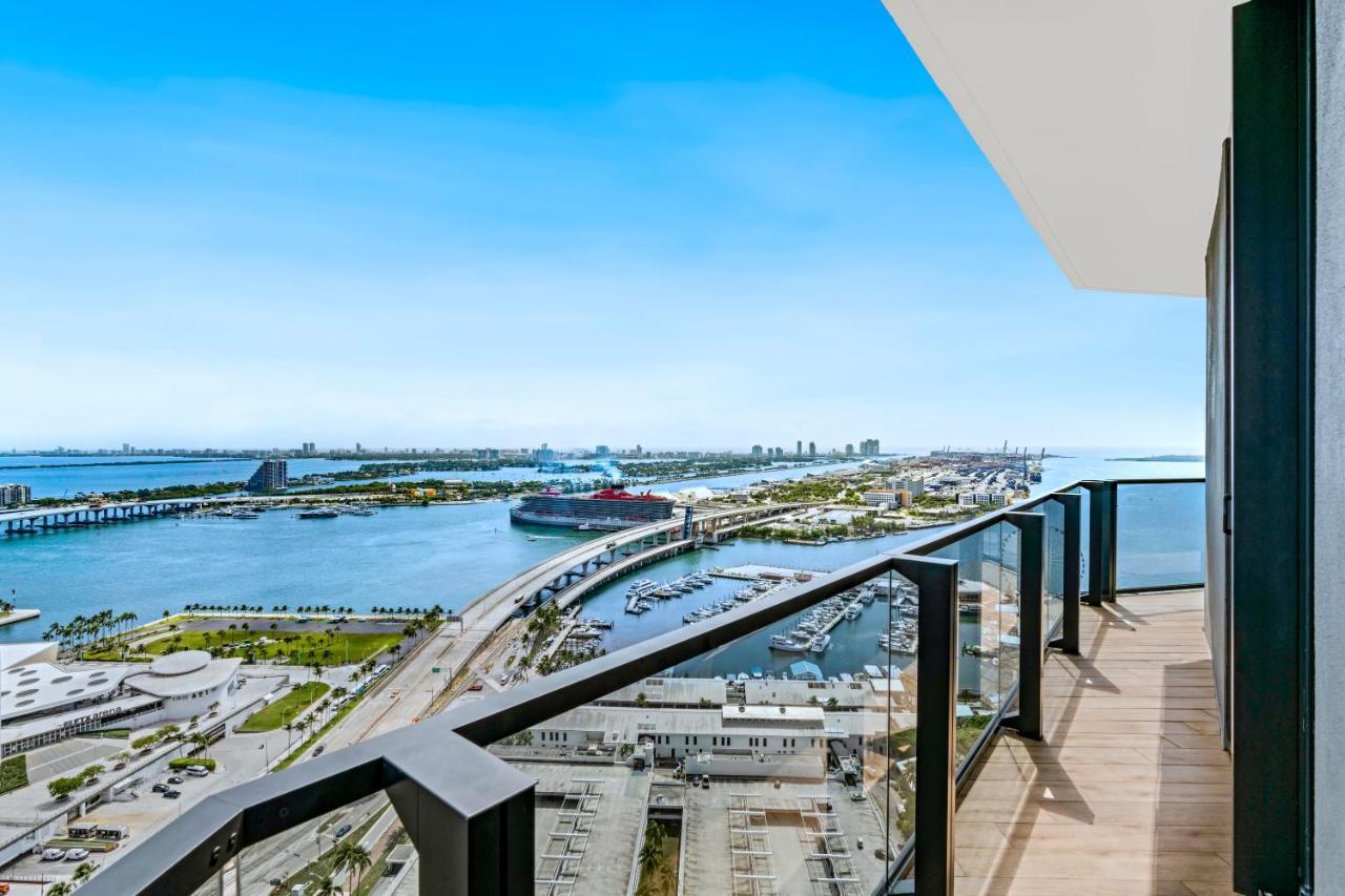 Ocean View Three Bedroom Suite with King/Queen/Queen