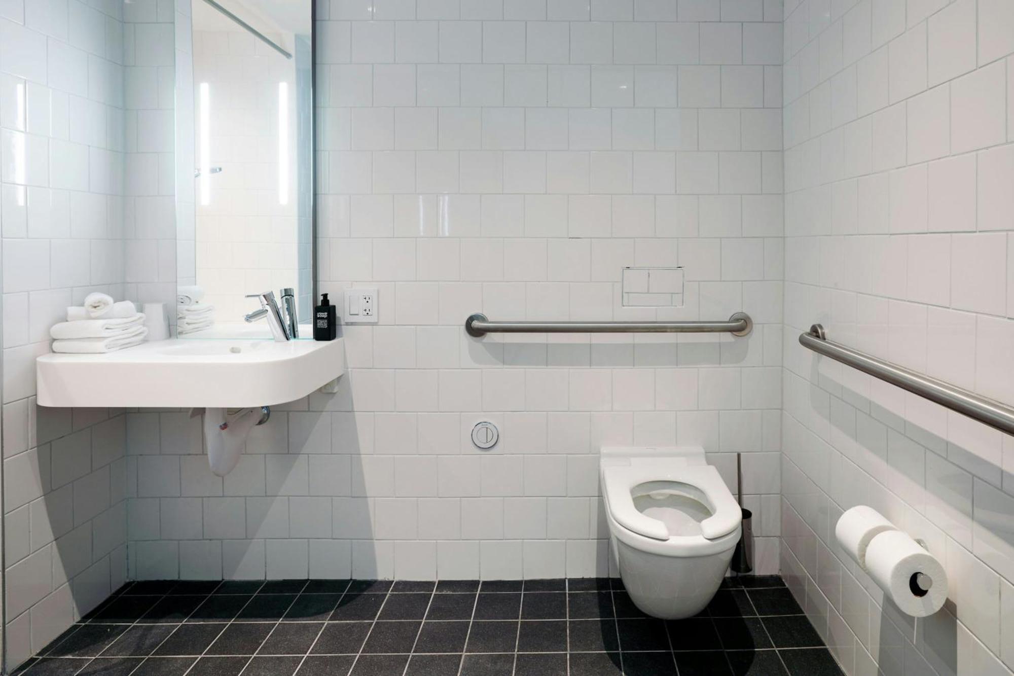 King Room Accessible