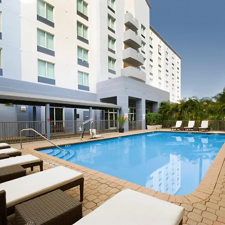 Holiday Inn Miami-Doral Area By Ihg-3