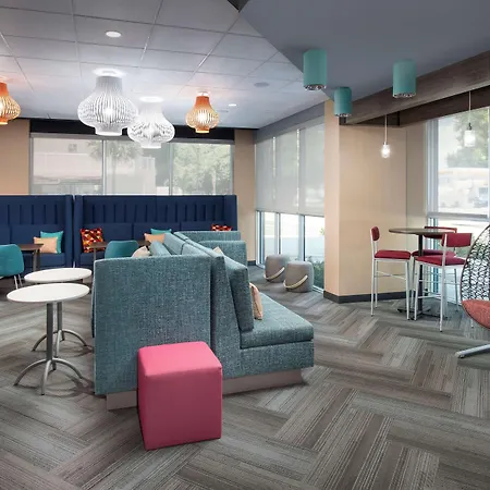 Tru By Hilton Miami West Brickell-2